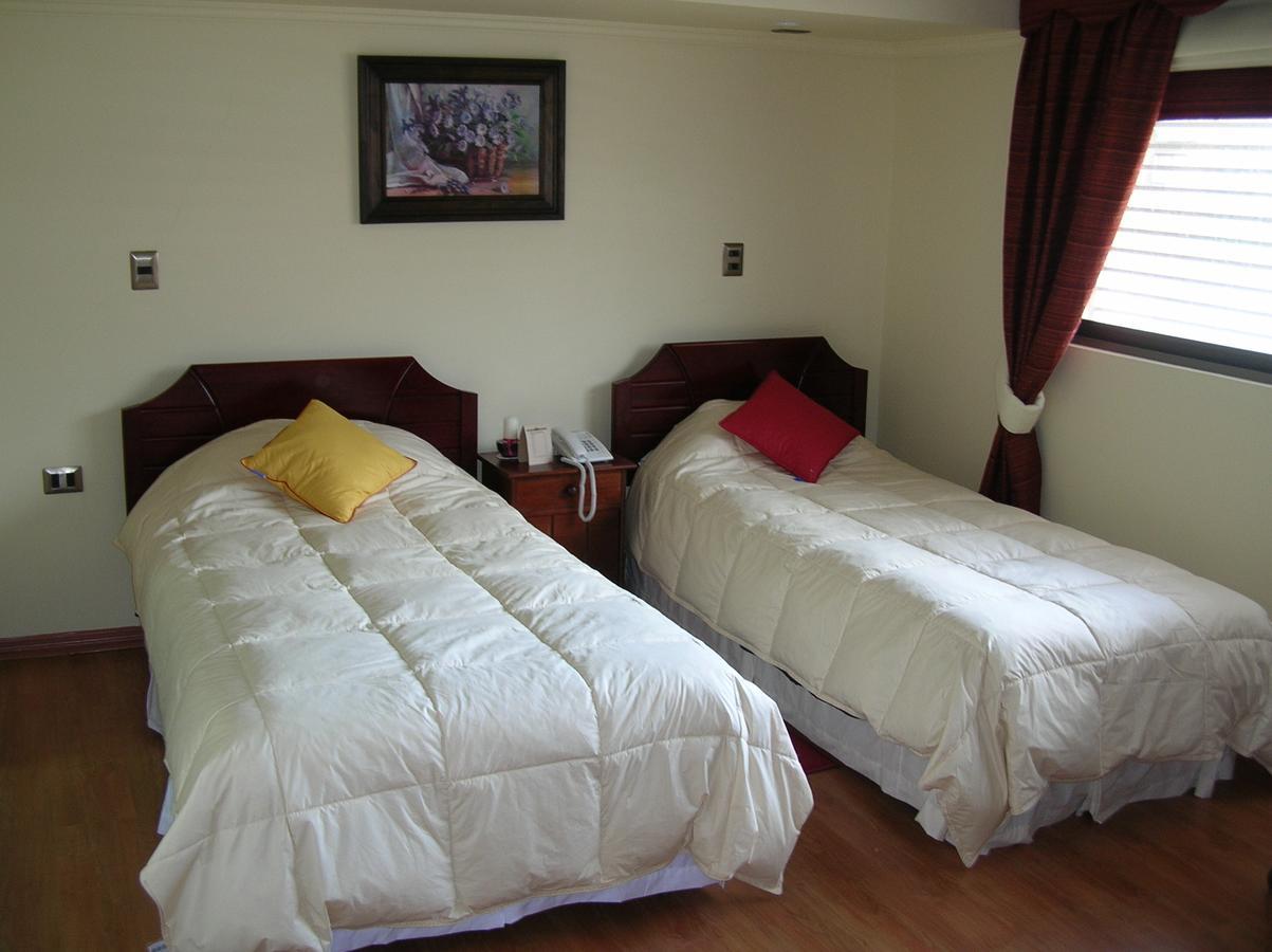 Millaray Inn Express Angol ภายนอก รูปภาพ